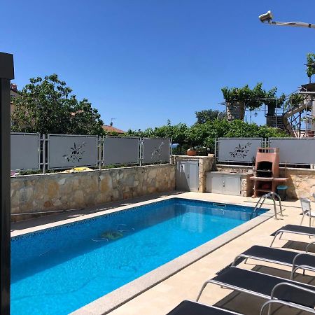 Villa Karina Tar Tar-Vabriga Екстер'єр фото