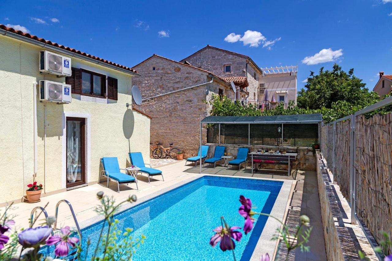 Villa Karina Tar Tar-Vabriga Екстер'єр фото